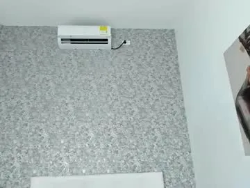 ZaraBeicker – webcam model profile photo Image 5