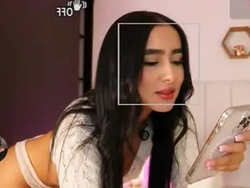 ZaraBeicker – webcam model profile photo Image 16