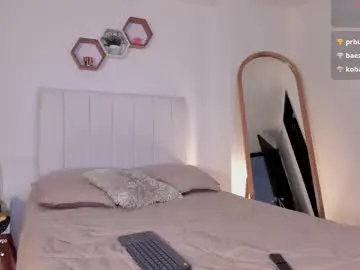 ZaraBeicker – webcam model profile photo Image 8