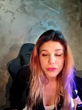 LeylaRosse – webcam model profile photo